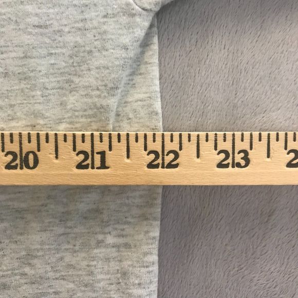 Captain America Civil War T-Shirt XLT Medium Marvel Iron Man Gray Cotton Top XLT - Picture 4 of 6